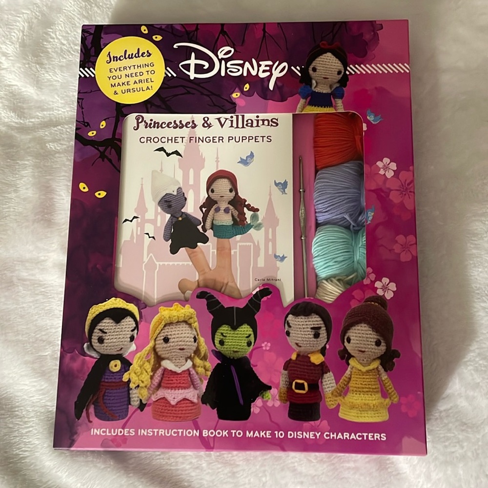 Disney Princess & Villains Crochet Finger Puppet Kit NWT